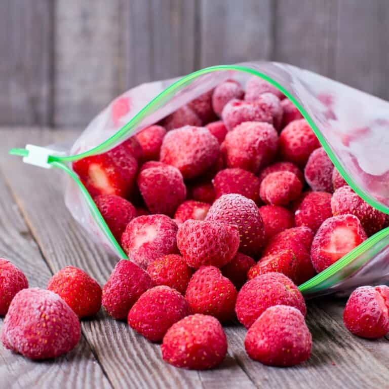 Strawberry Sauce From Frozen Strawberries Dances With Knives strawberry-sauce-from-frozen-strawberries-dances-with-knives