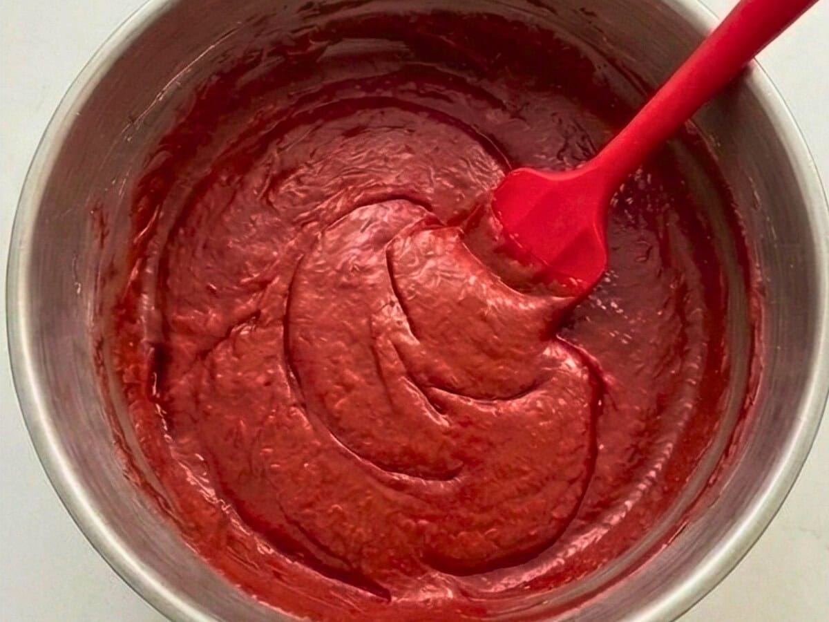 vegan red velvet cake batter